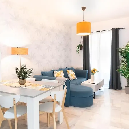 Downtown 3 Bedrooms 2 Bathrooms Wifi *