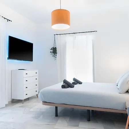 Downtown 3 Bedrooms 2 Bathrooms Wifi *